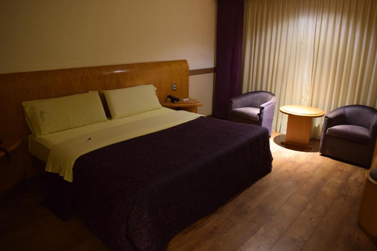 Hotel & Suites La Marquesa Toluca Ngoại thất bức ảnh