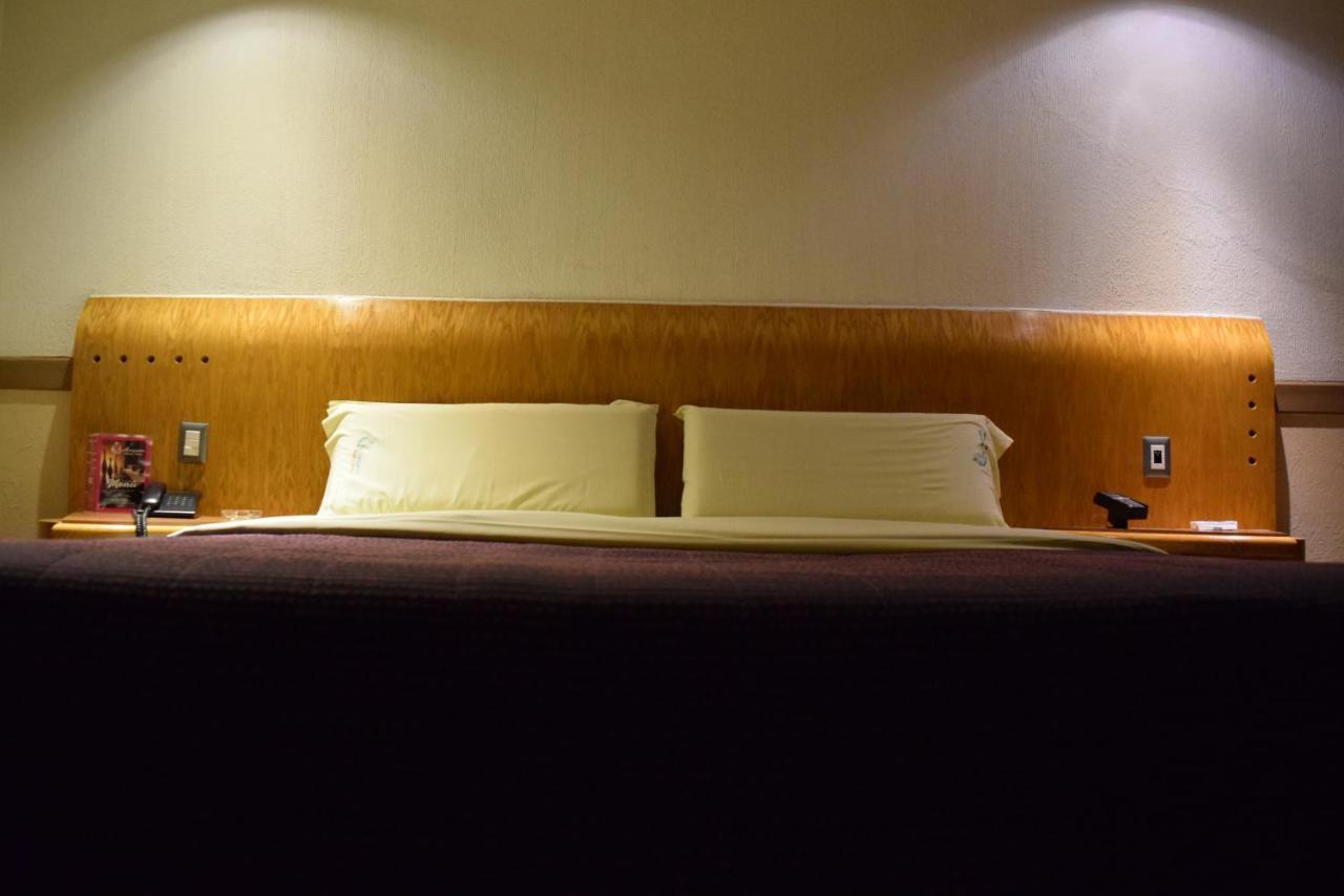 Hotel & Suites La Marquesa Toluca Ngoại thất bức ảnh