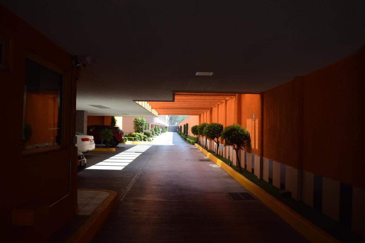 Hotel & Suites La Marquesa Toluca Ngoại thất bức ảnh